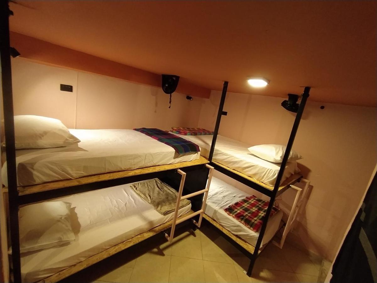 Casa Primavera Hostal Medellín Dış mekan fotoğraf