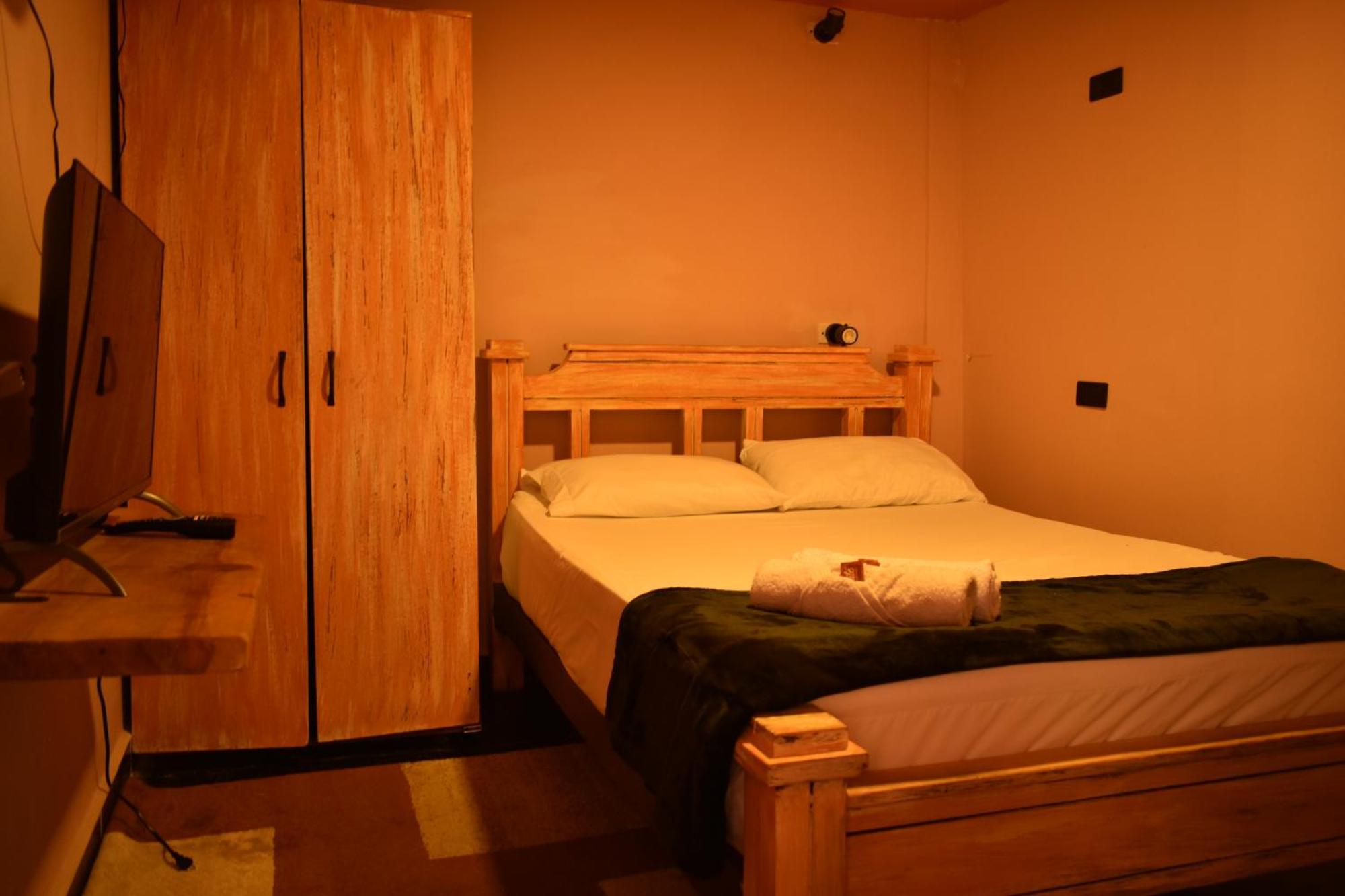 Casa Primavera Hostal Medellín Dış mekan fotoğraf
