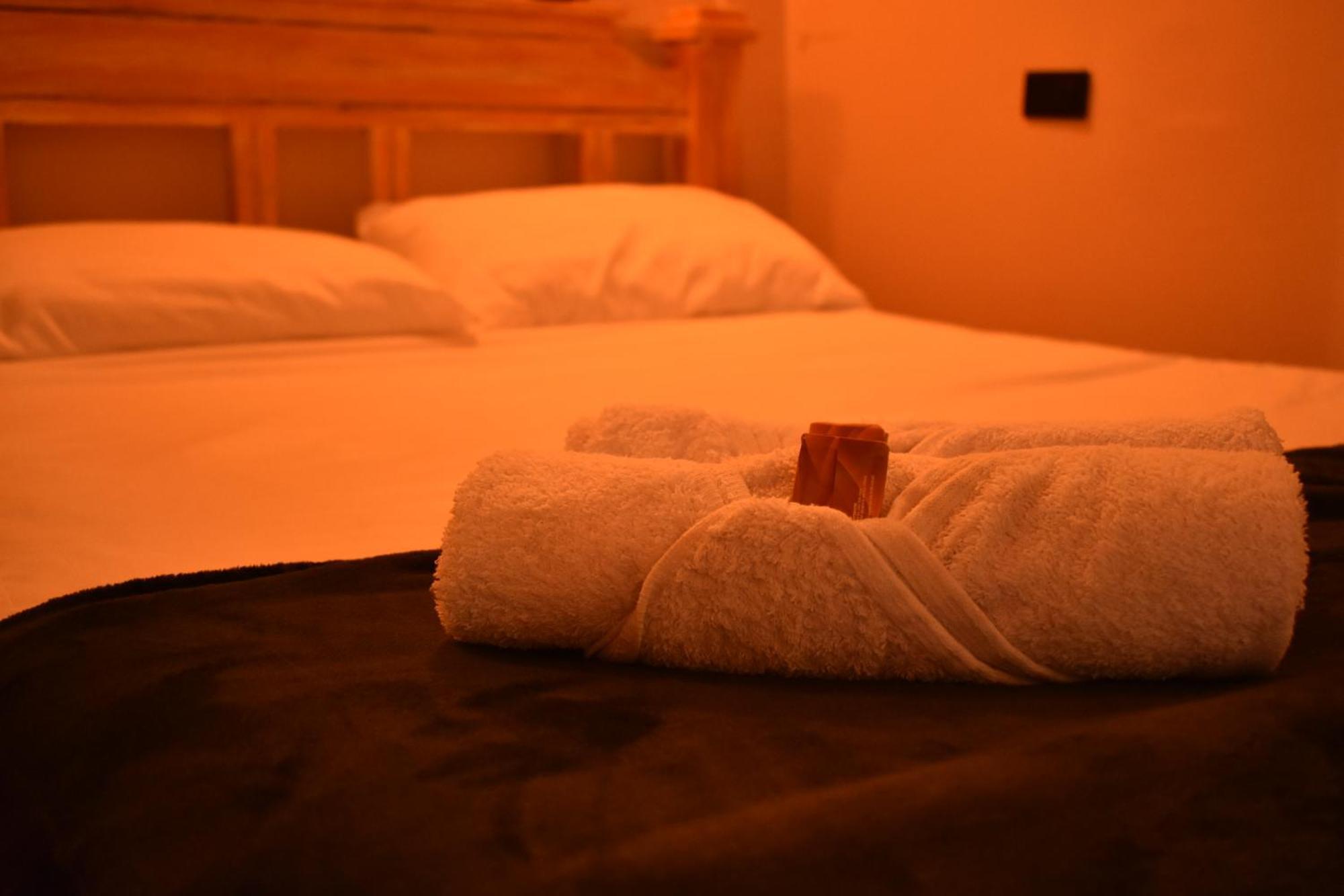 Casa Primavera Hostal Medellín Dış mekan fotoğraf