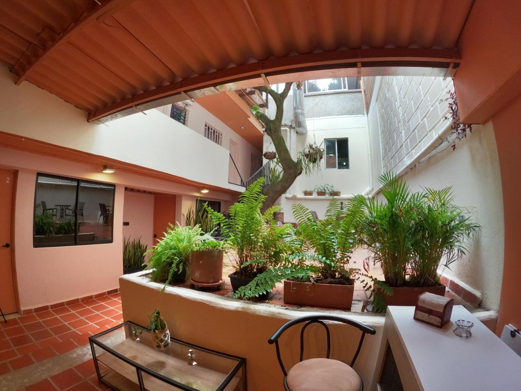 Casa Primavera Hostal Medellín Dış mekan fotoğraf